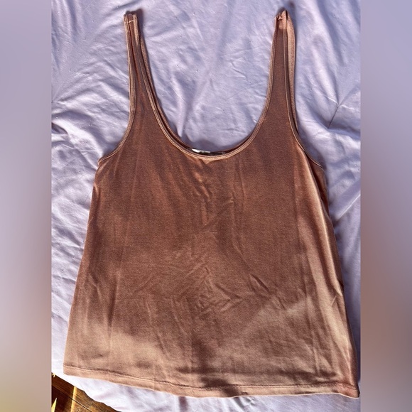 Women's Sleeveless Top - Picture 1 of 2